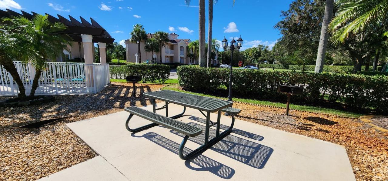 Right Direction Rentals Port St. Lucie Экстерьер фото